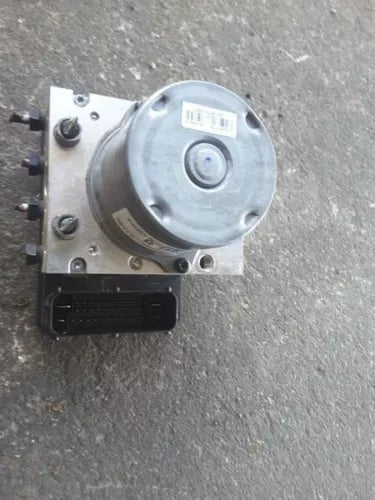 2015-2016 Hyundai Genesis Anti-Lock Brake Pump Assembly 5.0L, ID 58920B1130 Oem - Used