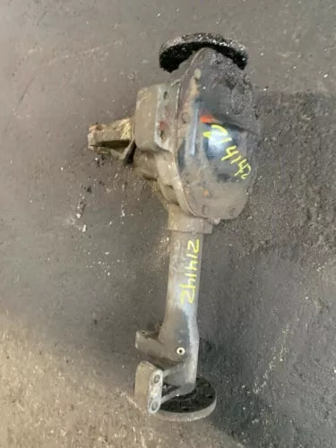 1997-1999 Dodge Dakota Front Axle Differential Carrier 3.92 Ratio OEM - Used