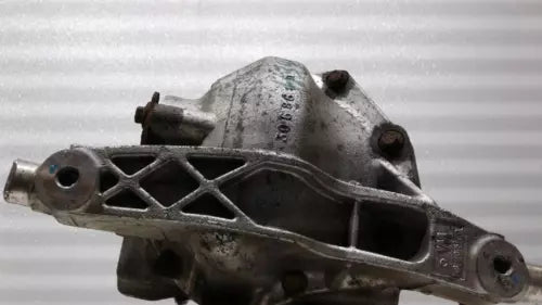2005 Ford Freestyle Rear Differential Carrier Assembly - Used OEM Auto Part