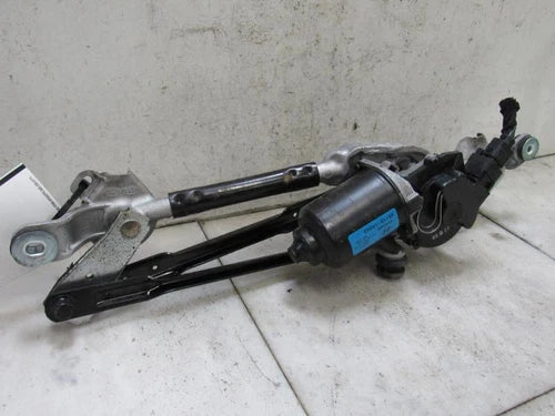 2012-2017 Hyundai Accent Windshield Wiper Motor With Transmission - Used OEM Auto Part