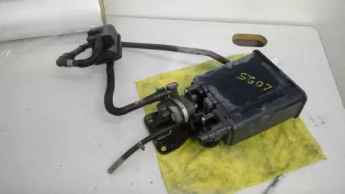 2006-2011 TOYOTA YARIS SCION XD EVAP FUEL VAPOR CANISTER OEM - Used