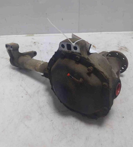 2000-2001 Dodge Durango Front Differential Carrier Assembly - Used OEM Auto Part