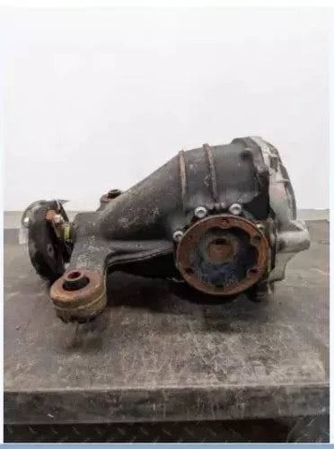 1992-1997 Lexus SC400 Rear Axle Differential Carrier 3.92 Ratio - Used OEM Auto Part