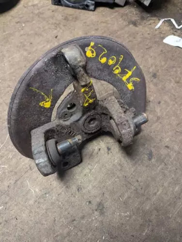 1995-1997 Ford Ranger Passenger Right Front Spindle Knuckle OEM - Used