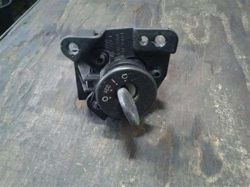 2004-2012 Chevrolet Chevy Malibu Ignition Switch With Key OEM - Used