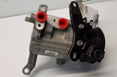 2017-2019 SUBARU IMPREZA 2.0L AIR CONDITIONER A/C AC COMPRESSOR ID 73111FL10A - Used OEM Auto Part