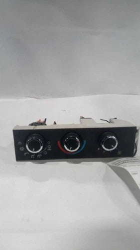 2008-2024 Chevrolet Express 2500 Climate AC Heater Temperature Control OEM - Used