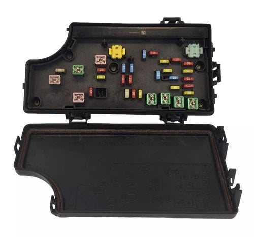 08 09 CHRYSLER SEBRING Avenger FUSEBOX POWER RELAY TIPM MODULE BCM P68028008AB - Used OEM Auto Part