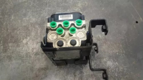 2000-2002 Chevy Tahoe Suburban 1500 Anti Lock Brake Pump Module Assembly OEM - Used