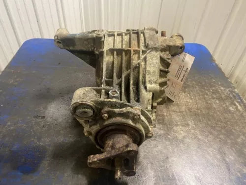 2005-2006 Cadillac SRX Rear Differential Carrier Assembly 3.90 Ratio opt GW1 OEM - Used