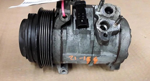 2009-2011 VOLKSWAGEN ROUTAN 4.0L AIR CONDITIONER A/C AC COMPRESSOR - Used OEM Auto Part
