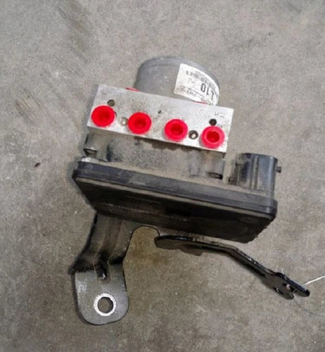 2014-2016 Kia Sportage ABS Anti Lock Brake Actuator Pump OEM - Used