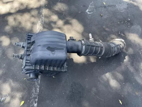 2004-2011 Ford Ranger Air Cleaner 4.0L OEM - Used