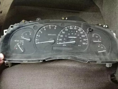 2001-2003 Ford Ranger Speedometer Gauges Cluster MPH Tachometer OEM - Used