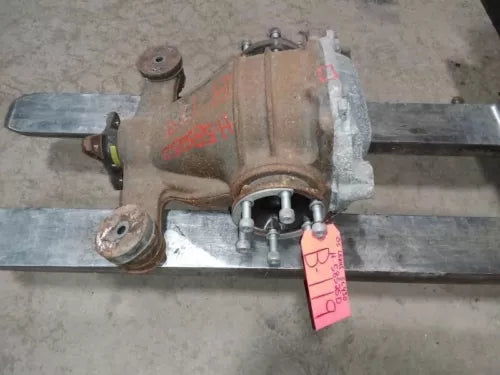 1998 1999 2000 Lexus GS400 Rear Axle Differential Carrier Assembly 3.266 Ratio - Used OEM Auto Part