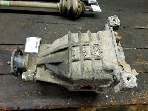 2001-2006 Hyundai Santa Fe 2.7L Rear Differential Carrier Assembly - Used OEM Auto Part