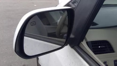 2013-2014 Toyota Sienna Left Driver Side View Door Mirror Heated White - Used OEM Auto Part