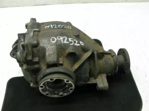 2001-2006 BMW 325i Rear Axle Differential Carrier AT in Warranty OEM - Used
