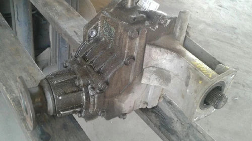 2003-2006 Hyundai Santa Fe Transfer Case Assembly OEM - Used