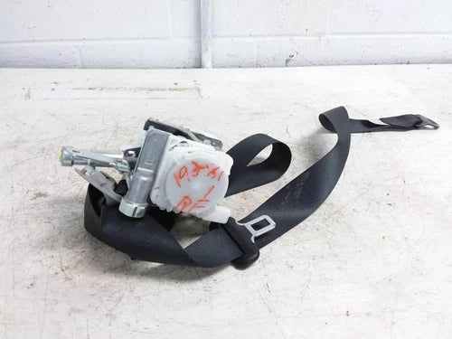 2015-2017 Toyota Sienna Passenger Seat Belt Assembly Retractor Black Oem 15-17 - Used