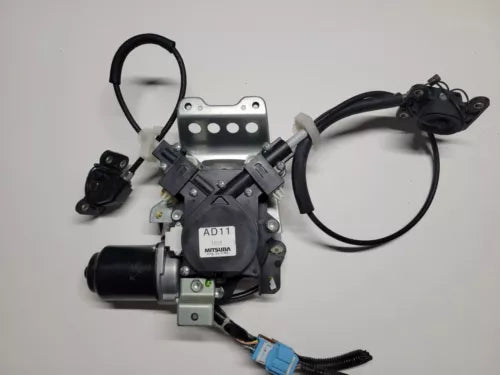 2005-2010 Honda Odyssey OEM Power Sliding Door Motor Cables Driver Left Side LH - Used