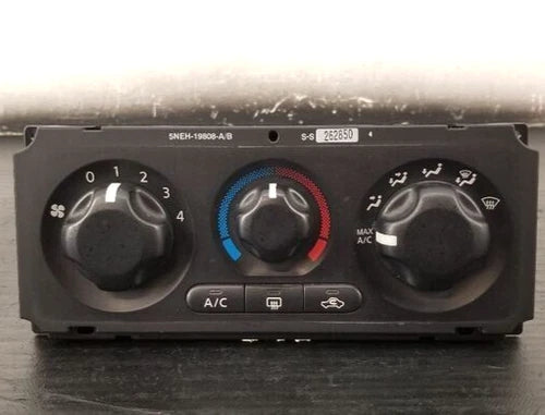 2005-2008 Nissan Xterra Ac Heater Climate Control Air Conditioning Oem - Used