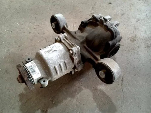 2005-2006 Chevrolet Equinox Rear Axle Differential Carrier Assembly OEM - Used