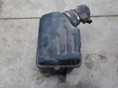 2009-2011 Chevrolet Chevy Aveo Air Cleaner Intake Filter Box w/Warranty - Used OEM Auto Part