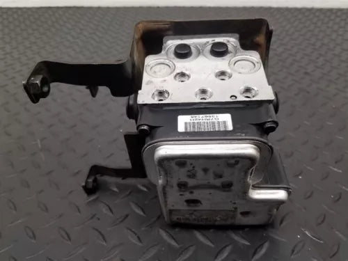 2006-2007 GMC Sierra Chevy Silverado 1500 Anti-Lock Brake Pump ABS Assembly OEM - Used