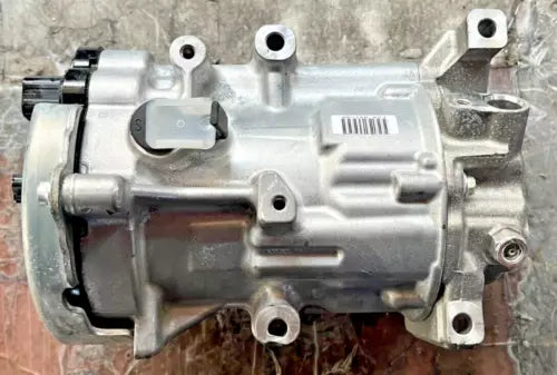 OEM 2021-2023 TOYOTA MIRAI AC Compressor 042400-2000 DENSO 50031 - Used