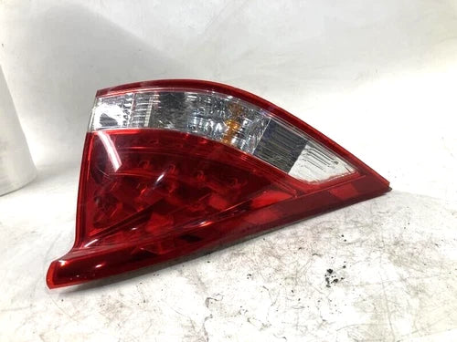 2010-2011 Honda Insight Driver Left Side Taillight Tail Light OEM - Used