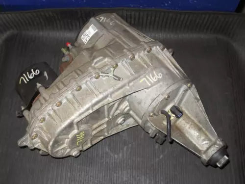 2004-2005 Ford F150 Transfer Case Assembly OEM - Used