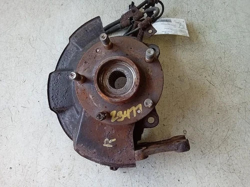 2005-2009 Hyundai Tucson Passenger Right Front Spindle Knuckle OEM - Used