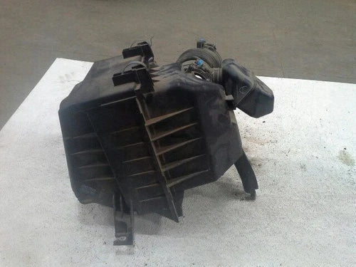 17-19 Chevrolet Silverado Sierra 1500 Air Cleaner Intake Filter Box w/Warranty - Used OEM Auto Part