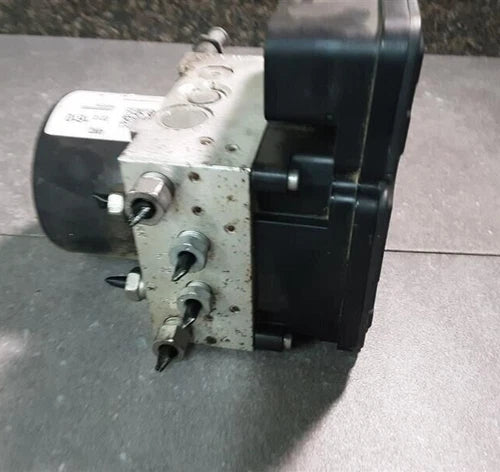12-17 Chevy Equinox GMC Terrain ABS Anti-Lock Brake Pump Module OEM - Used