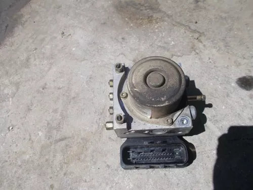 2004-2006 Nissan Maxima ABS Anti-Lock Brake Pump Assembly Oem - Used