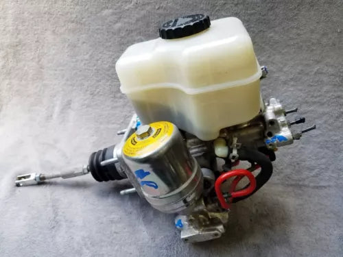 2005-2009 Toyota 4Runner Abs Anti-Lock Brake Pump Master Cylinder 89541-35050 - Used OEM Auto Part