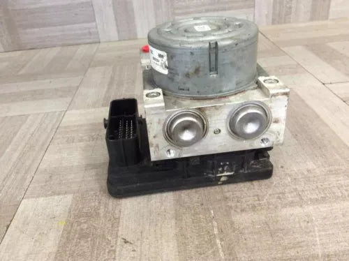 2017 Cadillac XTS Anti-Lock Brake Pump Assembly W/O Adaptive cruise Oem - Used