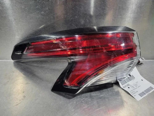 2021-2024 Toyota Sienna LED Tail Light Driver Left LH Oem - Used