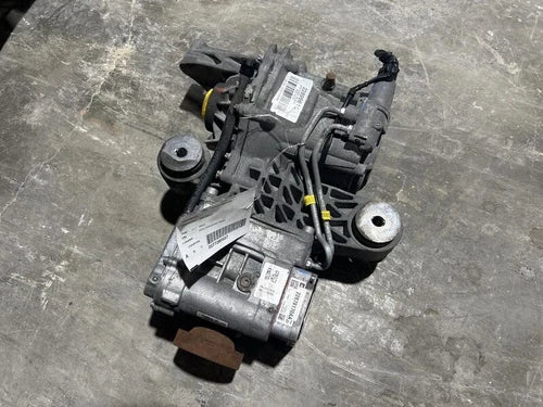 2013-2014 Cadillac XTS Rear Differential Carrier in Warranty OEM - Used