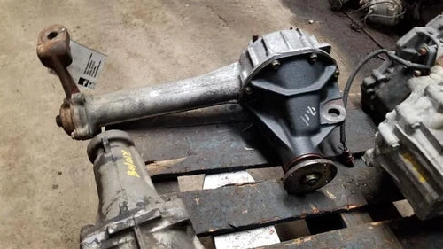 1995-2002 KIA Sportage Front Axle Differential Carrier Assembly DOHC OEM - Used