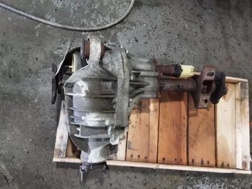 2001-2007 Chevy Silverado 1500 4.10 Ratio Front Axle Differential Carrier OEM - Used