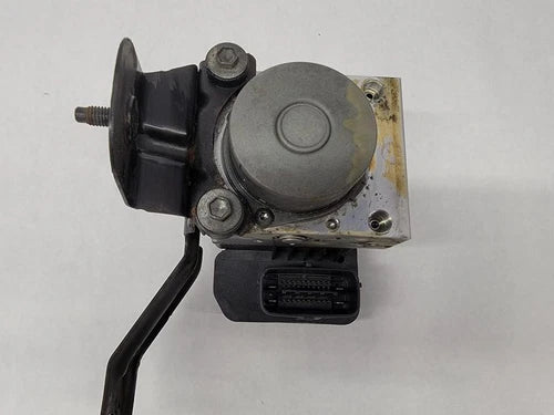 2011 Toyota Corolla 1.8L ABS Anti Lock Brake Pump Module Assembly USED OEM 2011