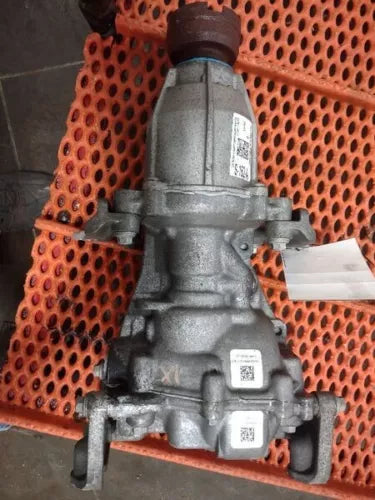 2013-2019 Ford Flex Rear Differential Carrier Rear Axle with Warranty OEM - Used