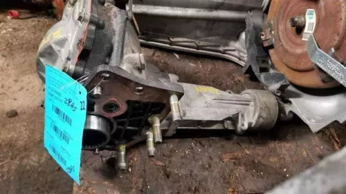 2004-2010 Toyota Sienna Transfer Case AWD - Used OEM Auto Part