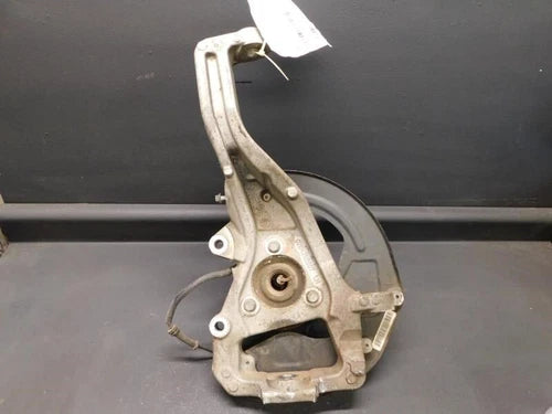 2003-2005 Lincoln Aviator Front Left Driver Spindle Knuckle OEM - Used