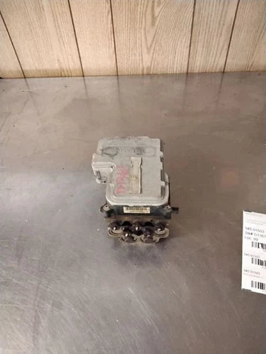 1999-2002 Chevrolet Silverado 1500 ABS Anti Lock Brake Actuator Pump - Used OEM Auto Part