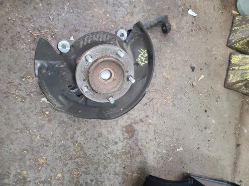 2016-2021 Toyota Tundra Front Right Passenger Spindle Knuckle Assembly Oem - Used
