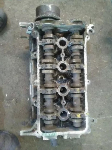 2007-2017 Toyota Yaris Prius 1.5L Cylinder Head Assembly 1NZFXE engine OEM - Used