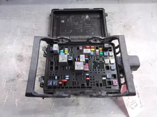 2014-2017 Chevy Silverado 1500 Pickup Engine Fuse Box OEM - Used